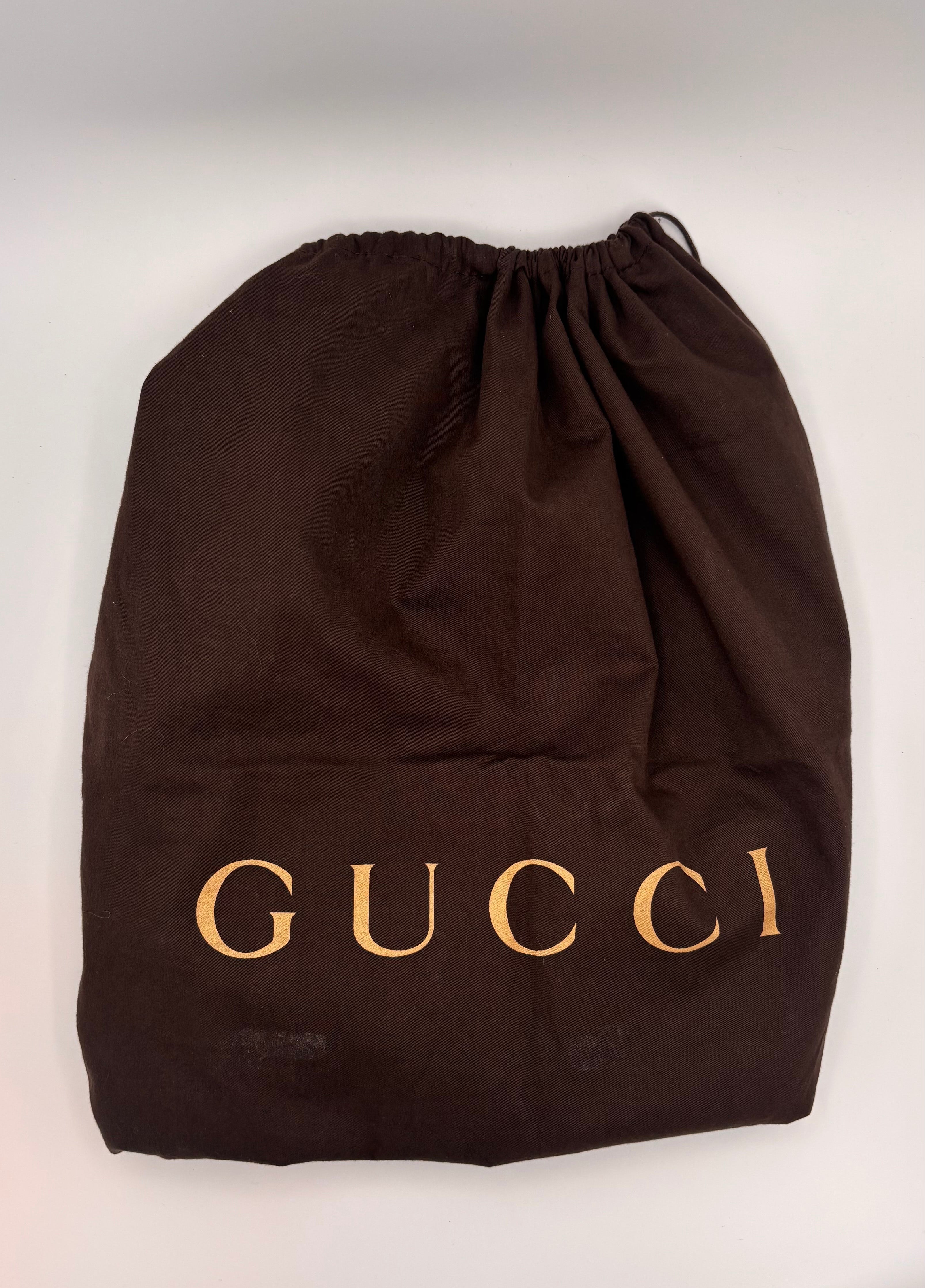 Dunkelbraune Gucci Sukey aus Leder