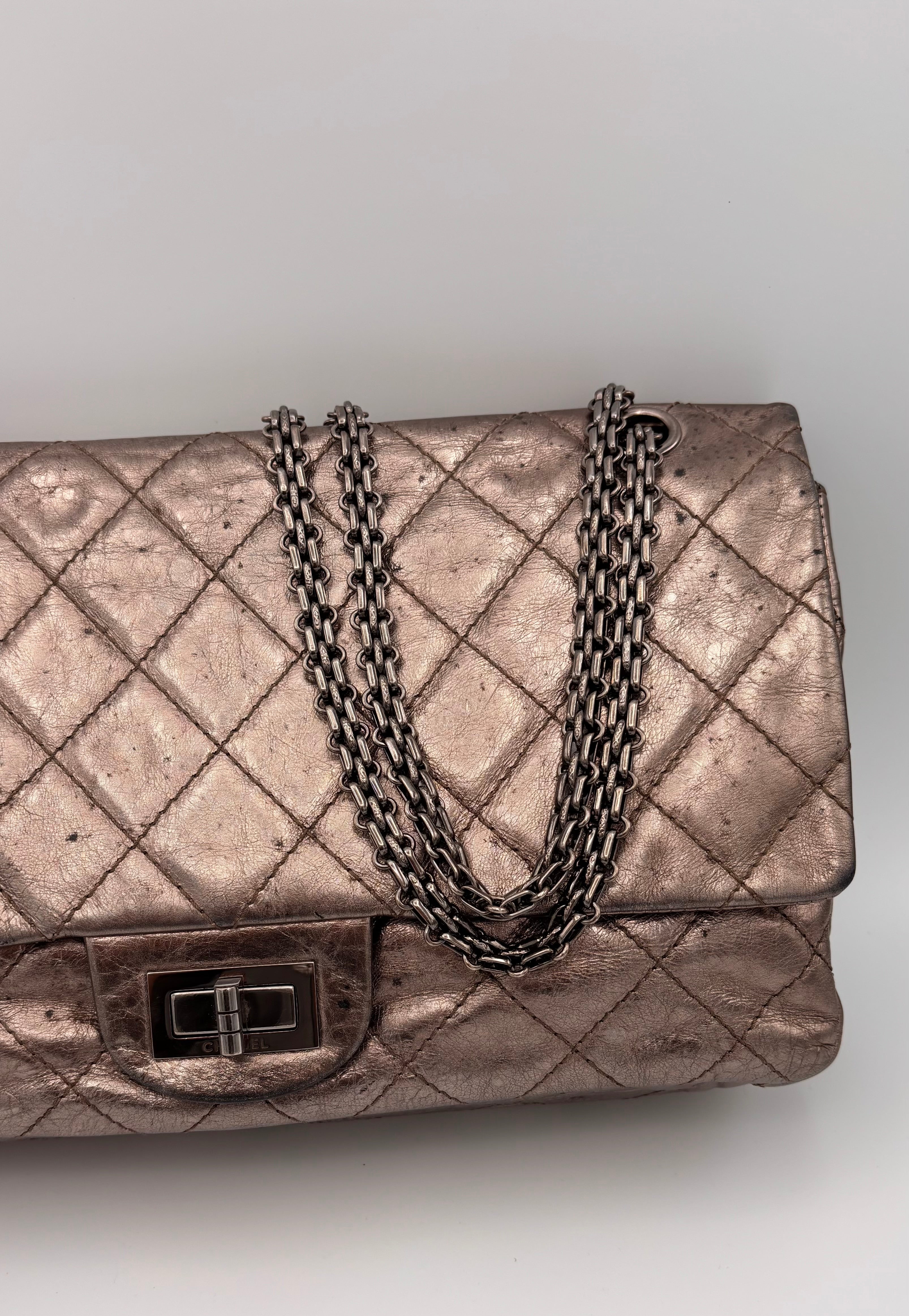Metallic Silber Reissue 2.55 Chanel Double Flap Jumbo