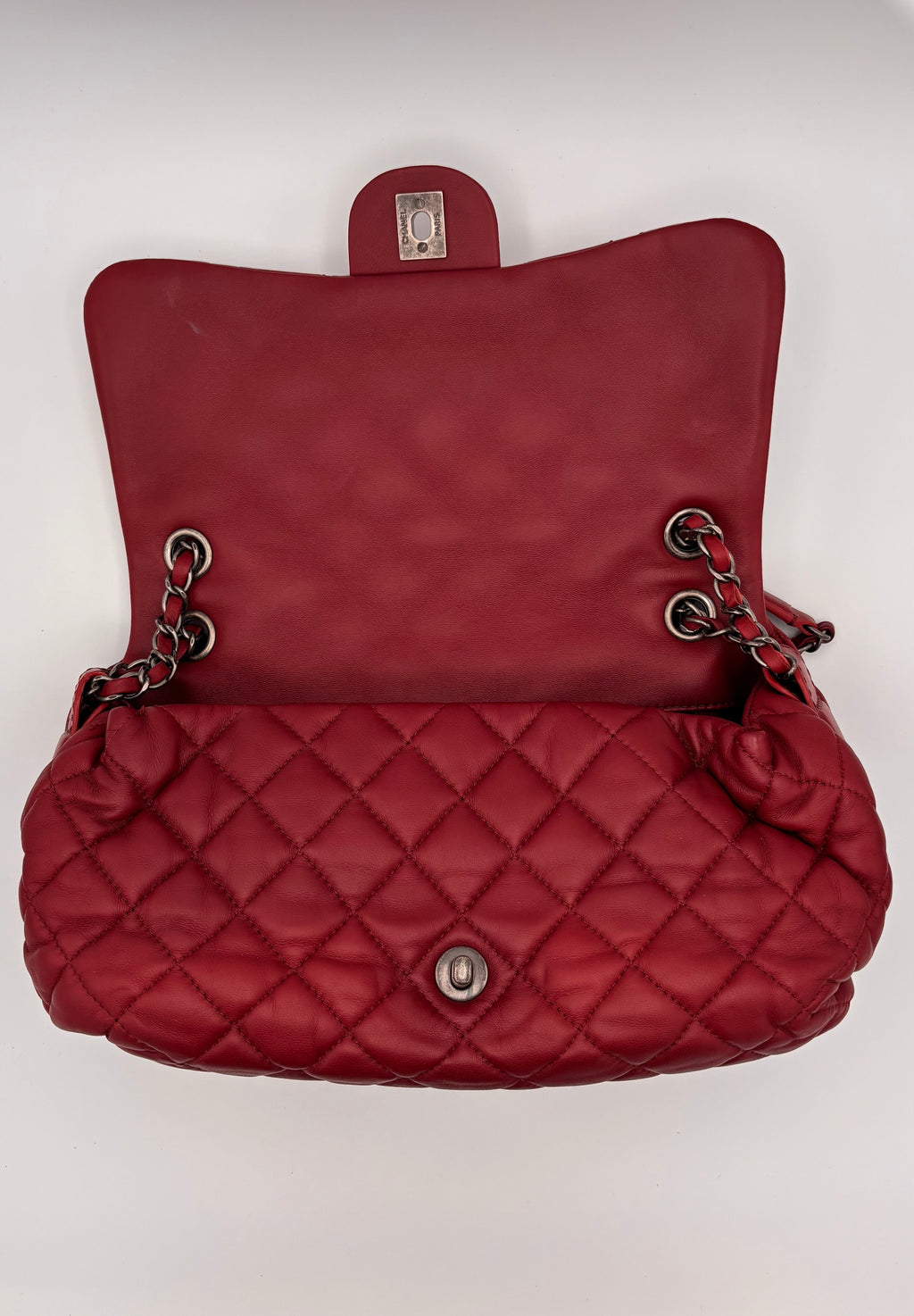 Bordeaux Chanel Classic Flap Bubble